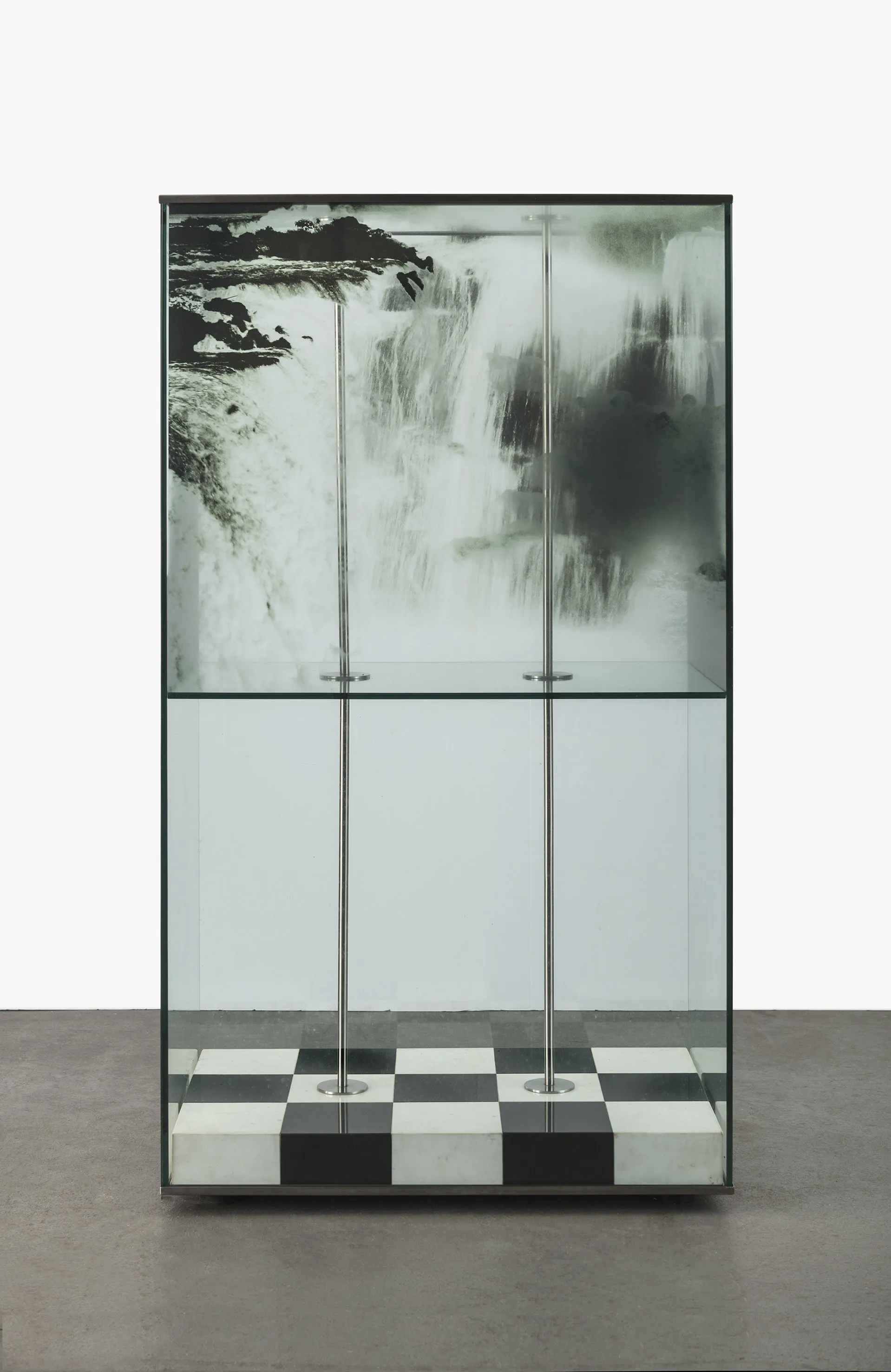 Vitrine II, da série Paisagens perdidas