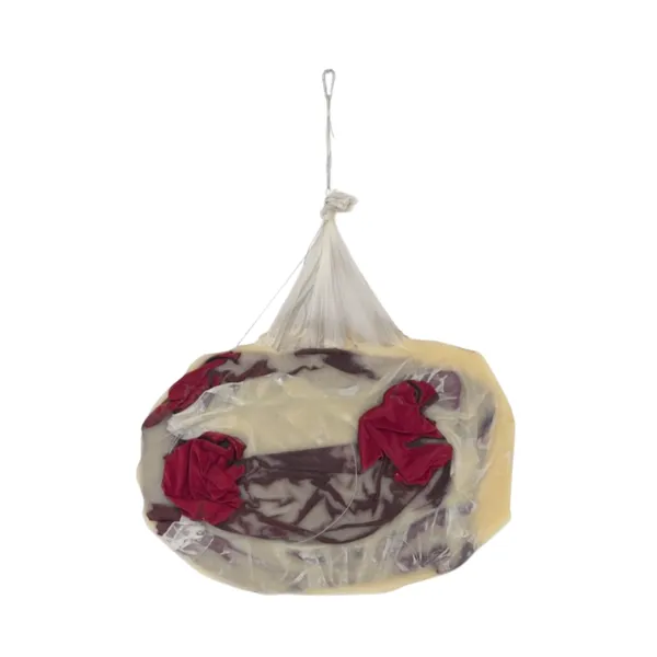 José Resende - Sem título - 2010 - Couro, parafina, tecido e cabo de aço - 130 x 122 x 15 cm.
