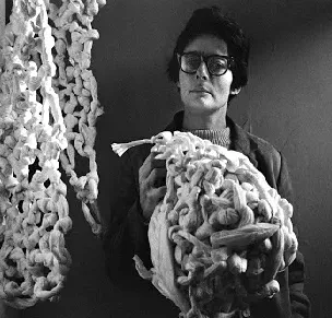 Mira Schendel
